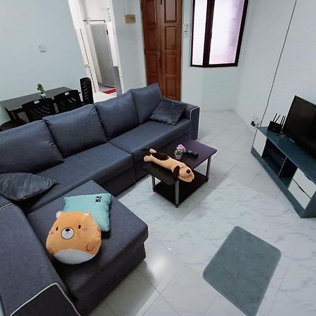 Jo-Rumah 3 Bedroom Apartment Jelutong Georgetown Penang Free Wifi Εξωτερικό φωτογραφία